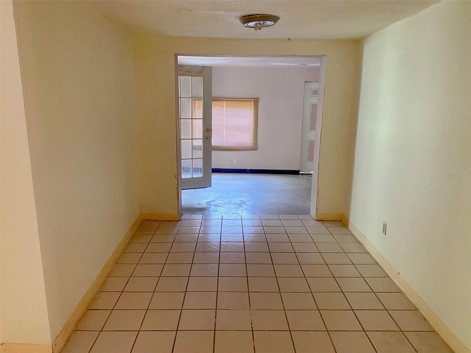 3716 E CLIFTON ST, TAMPA, FL, 33610
