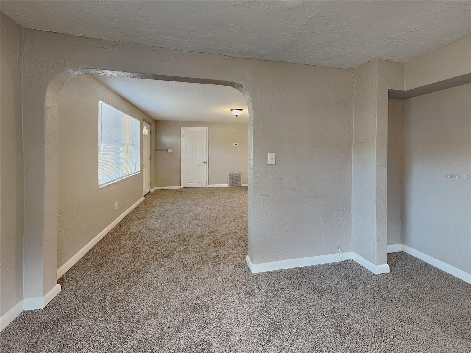 704 BUTLER ST, SAFETY HARBOR, FL, 34695