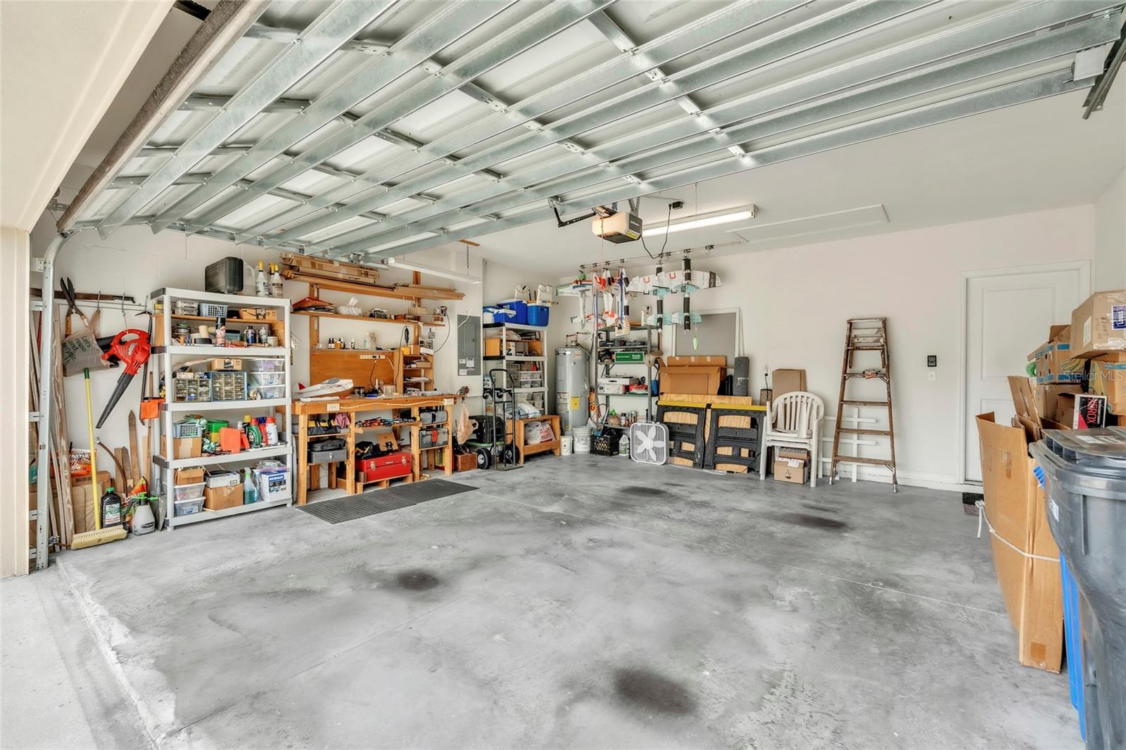 9527 SUNSTONE BLVD, THONOTOSASSA, FL, 33592