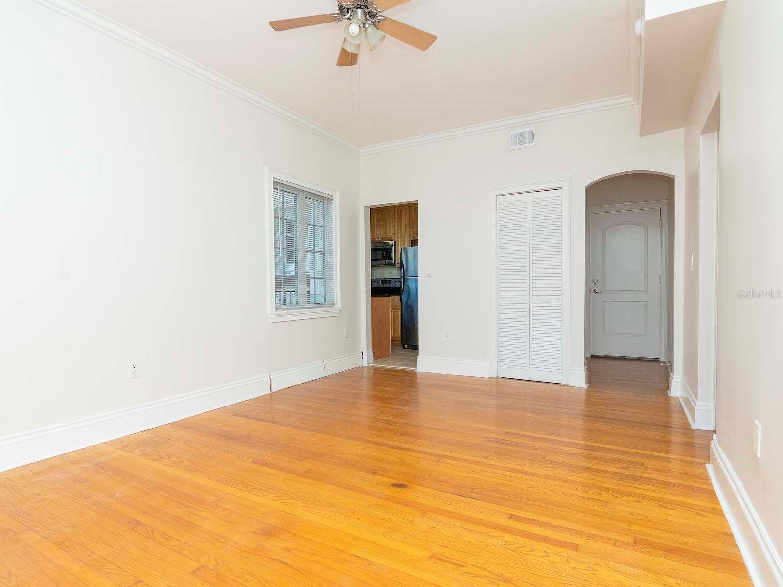 2117 W DEKLE AVE #F1, TAMPA, FL, 33606