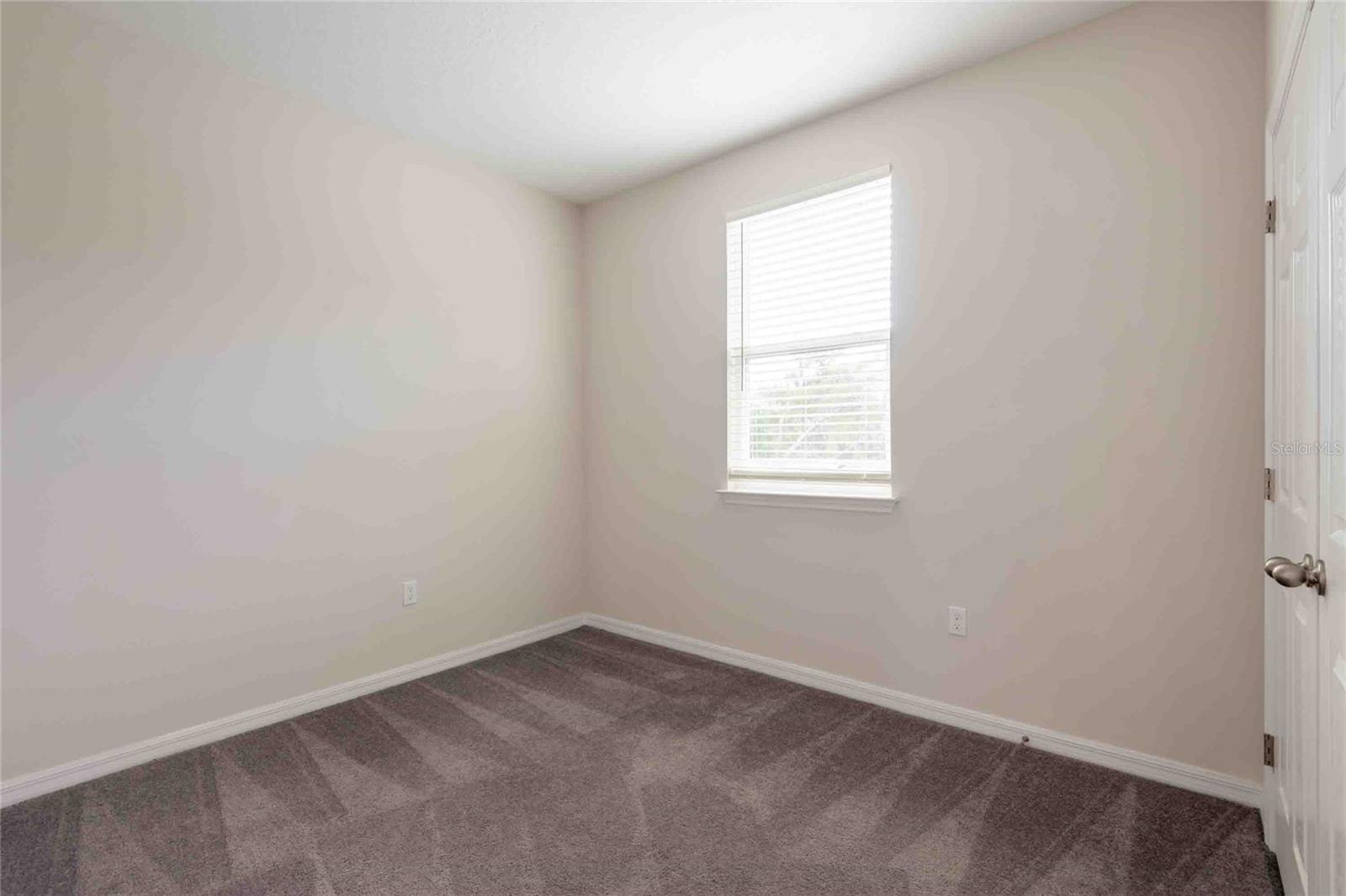 5072 AVALON PARK BLVD, WESLEY CHAPEL, FL, 33545