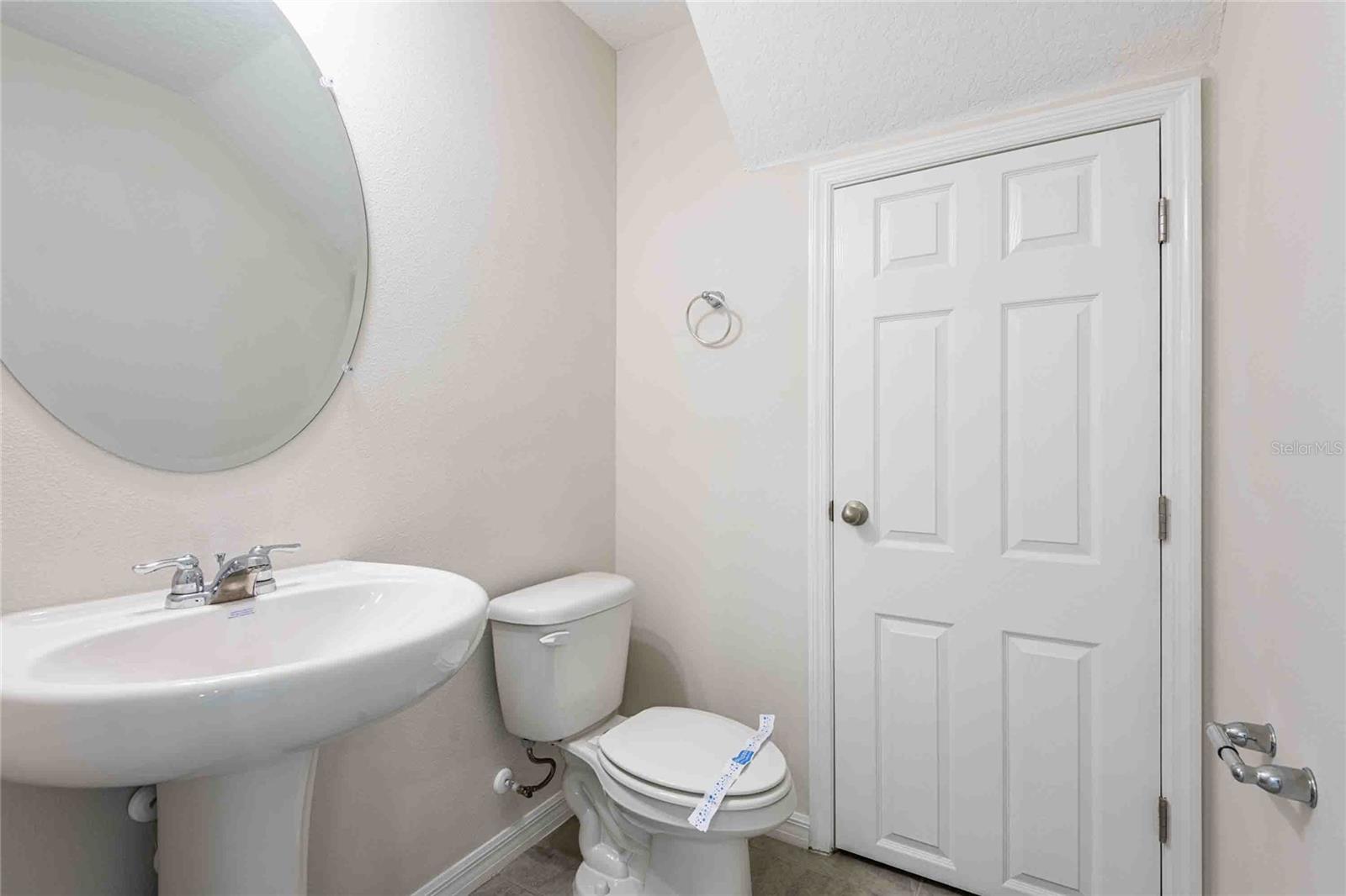 5072 AVALON PARK BLVD, WESLEY CHAPEL, FL, 33545