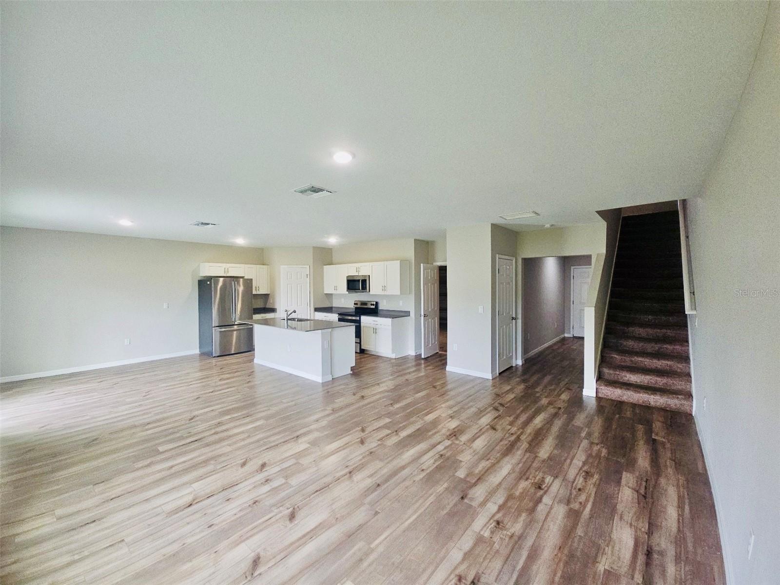 34436 MOONFLOWER AVE, WESLEY CHAPEL, FL, 33545