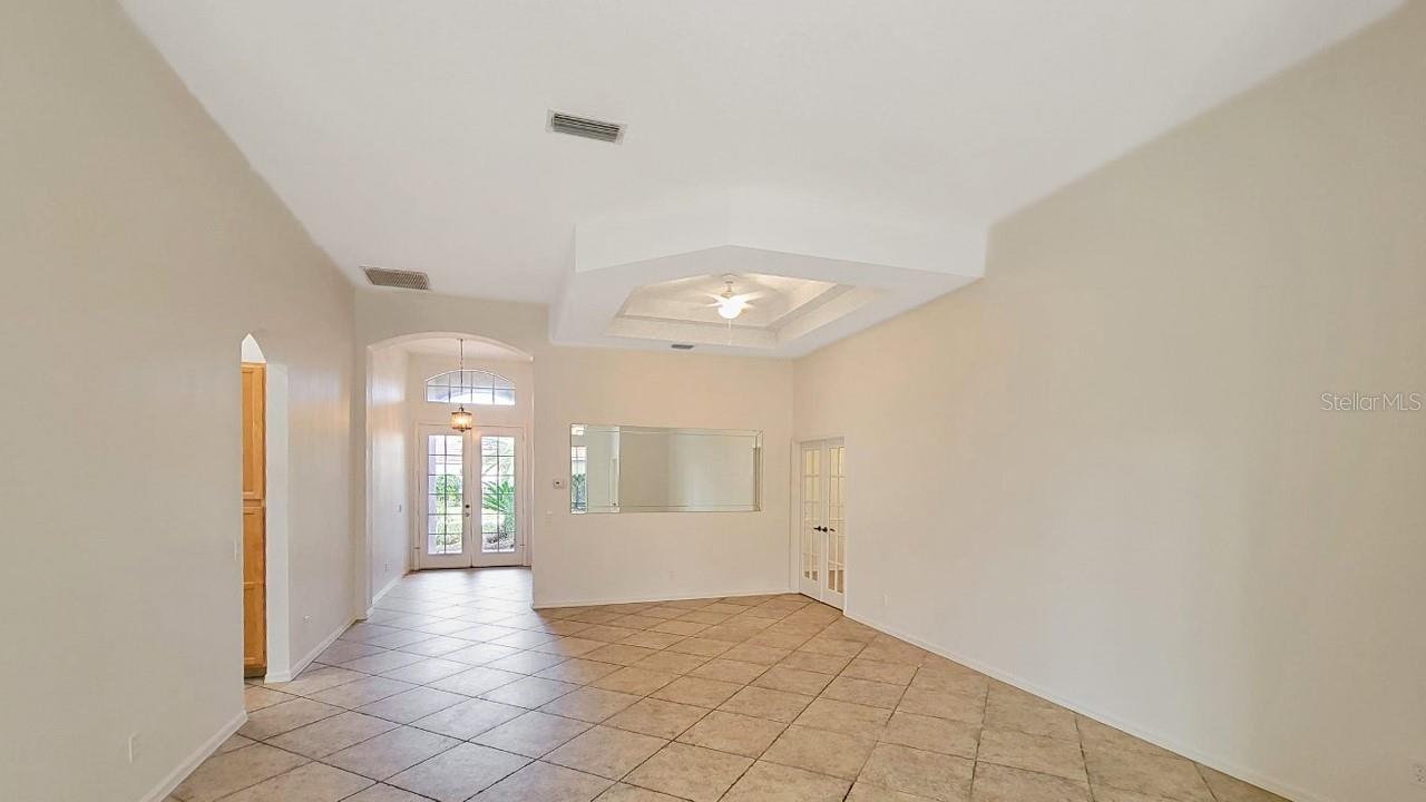 6836 BAY HILL DR, LAKEWOOD RANCH, FL, 34202