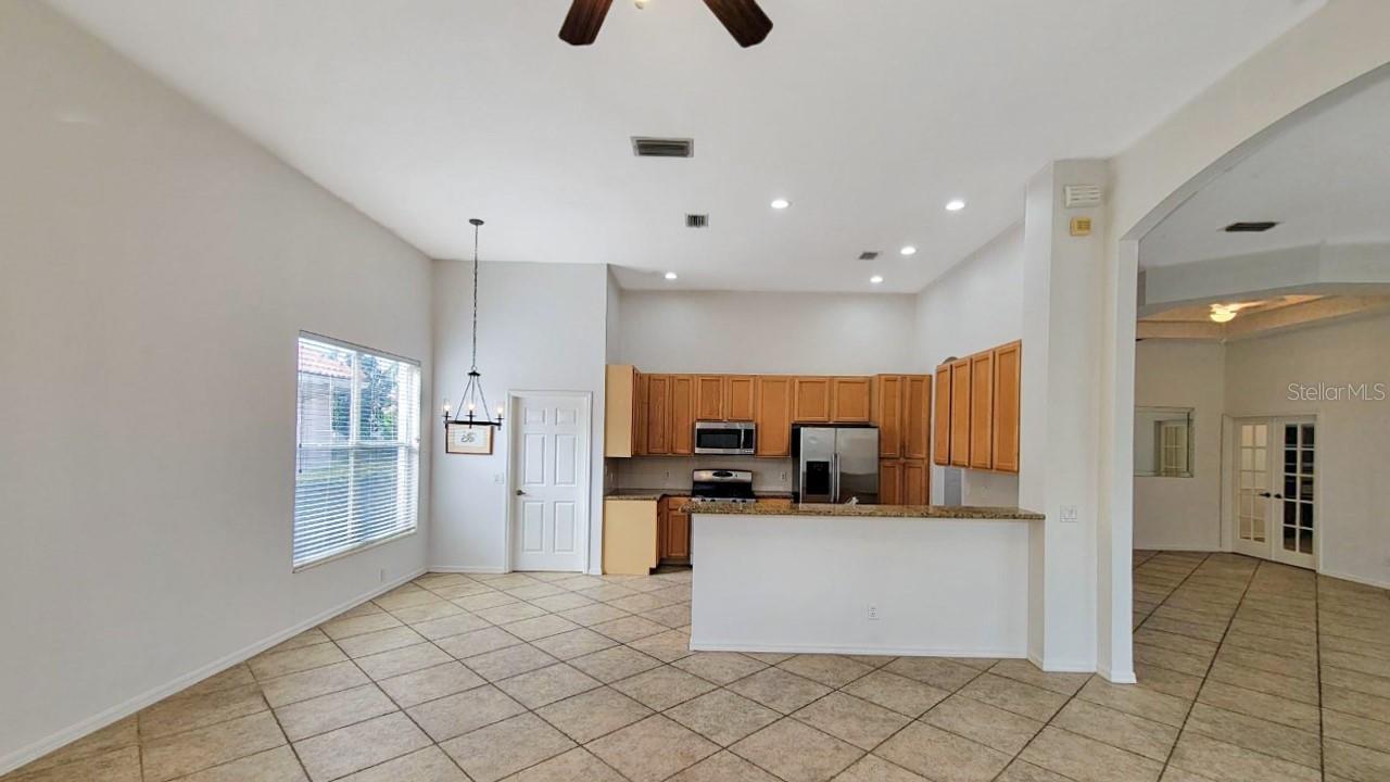 6836 BAY HILL DR, LAKEWOOD RANCH, FL, 34202