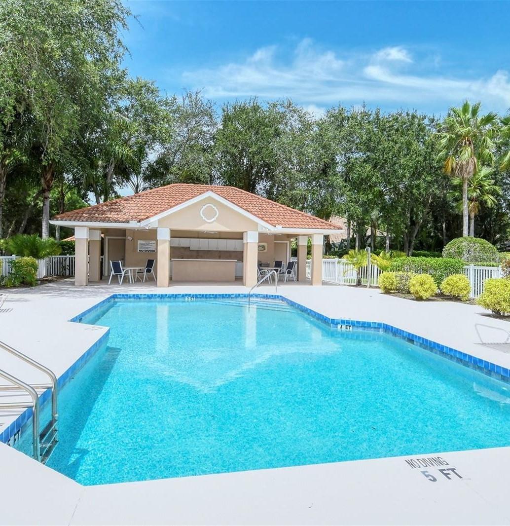 6836 BAY HILL DR, LAKEWOOD RANCH, FL, 34202