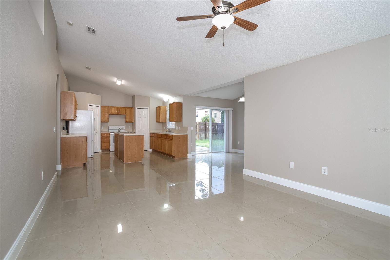 1118 CHESTERFIELD CT, KISSIMMEE, FL, 34758