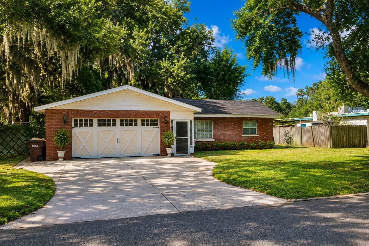 1215 E LAKESHORE BLVD, ST CLOUD, FL, 34769