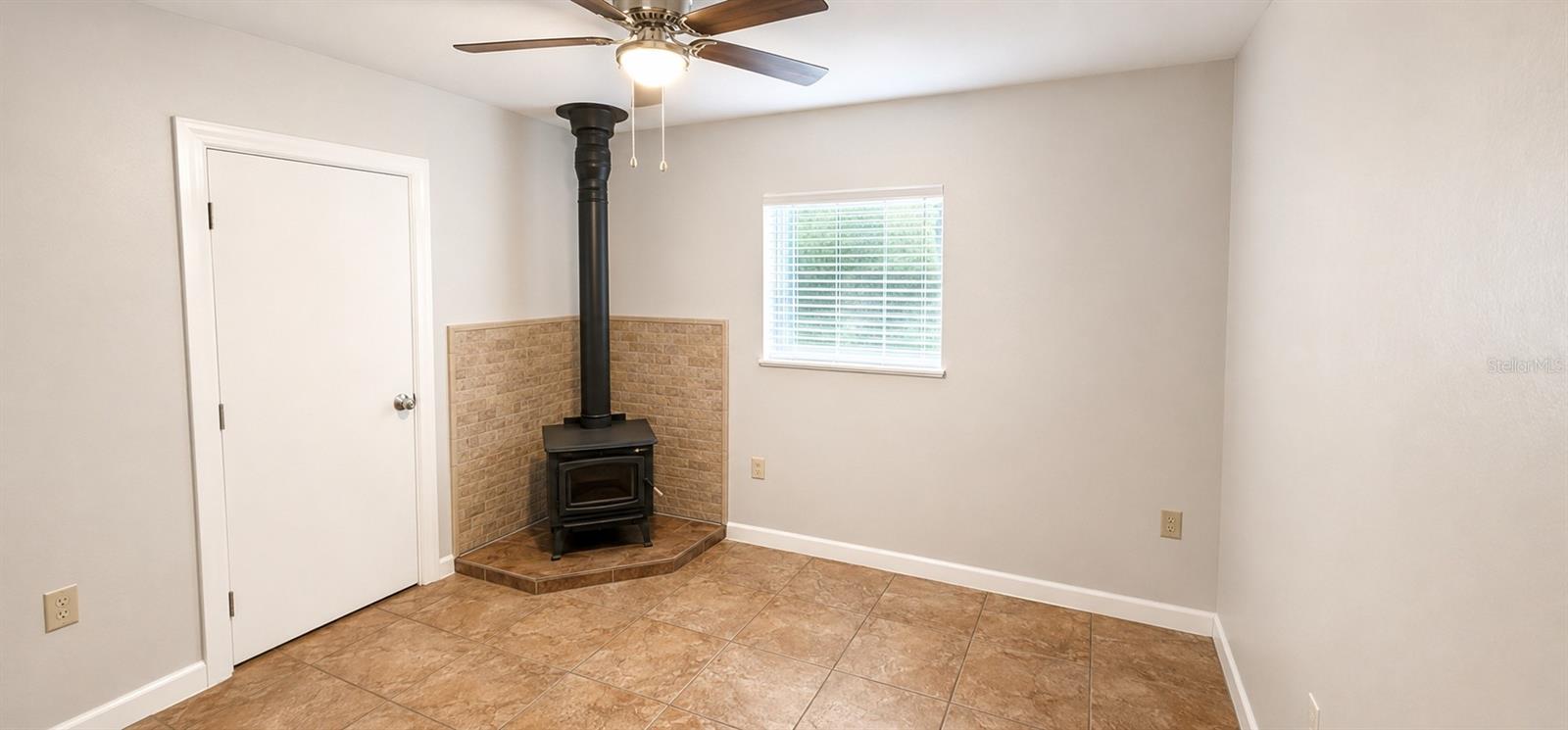 1215 E LAKESHORE BLVD, ST CLOUD, FL, 34769