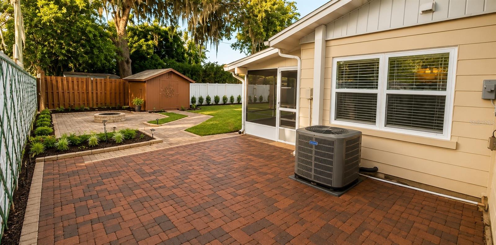 1215 E LAKESHORE BLVD, ST CLOUD, FL, 34769