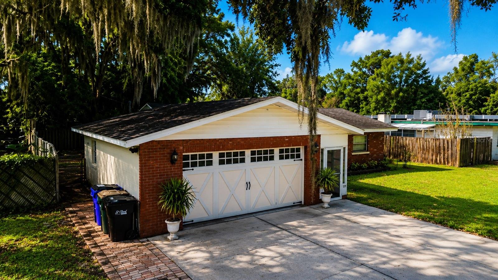 1215 E LAKESHORE BLVD, ST CLOUD, FL, 34769