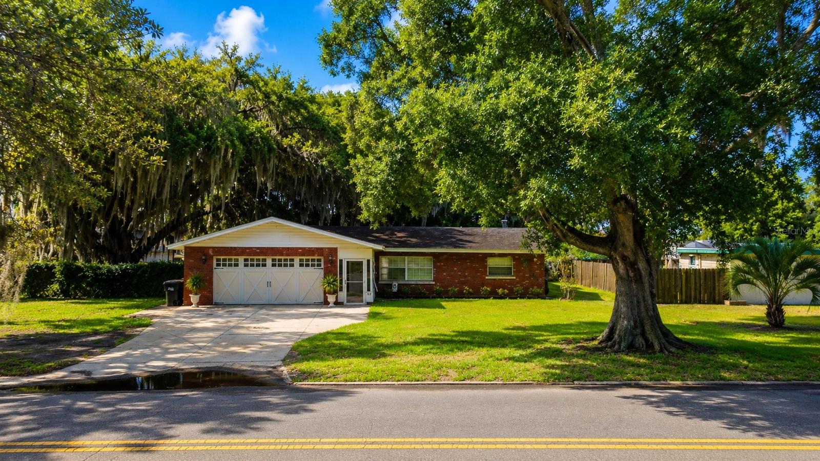 1215 E LAKESHORE BLVD, ST CLOUD, FL, 34769