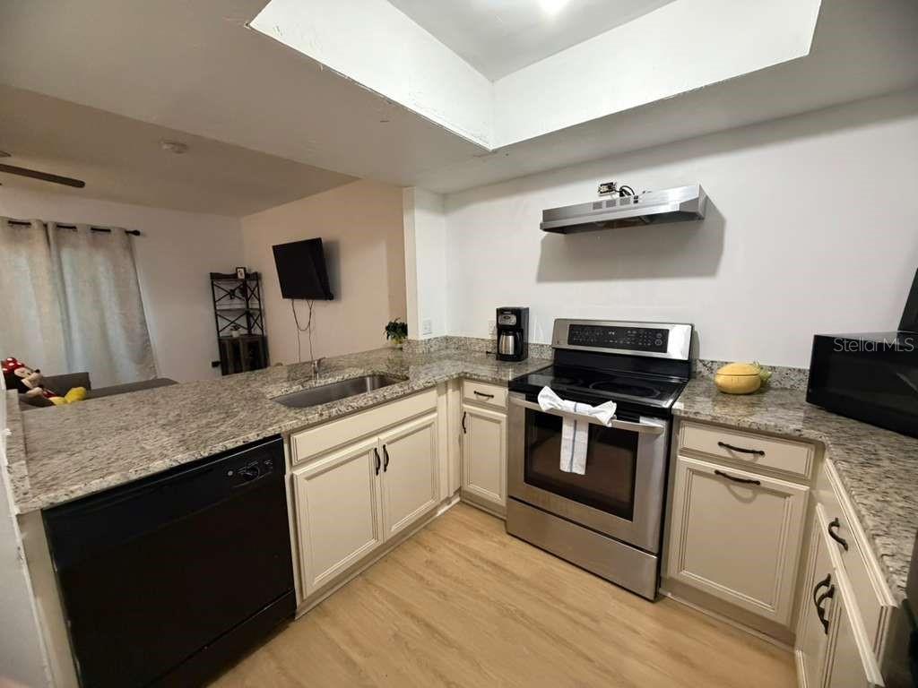 SUMMERFIELD TWNHMS, KISSIMMEE, FL, 34741