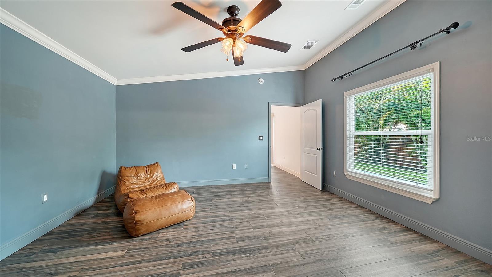 361 BEARDED OAKS CIR, SARASOTA, FL, 34232