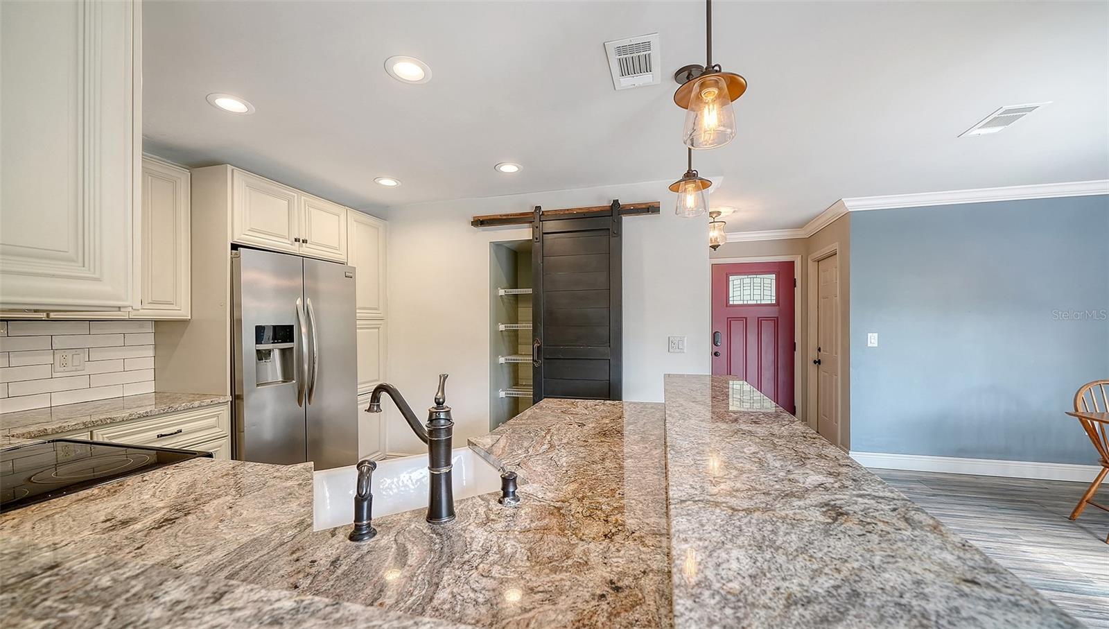 361 BEARDED OAKS CIR, SARASOTA, FL, 34232