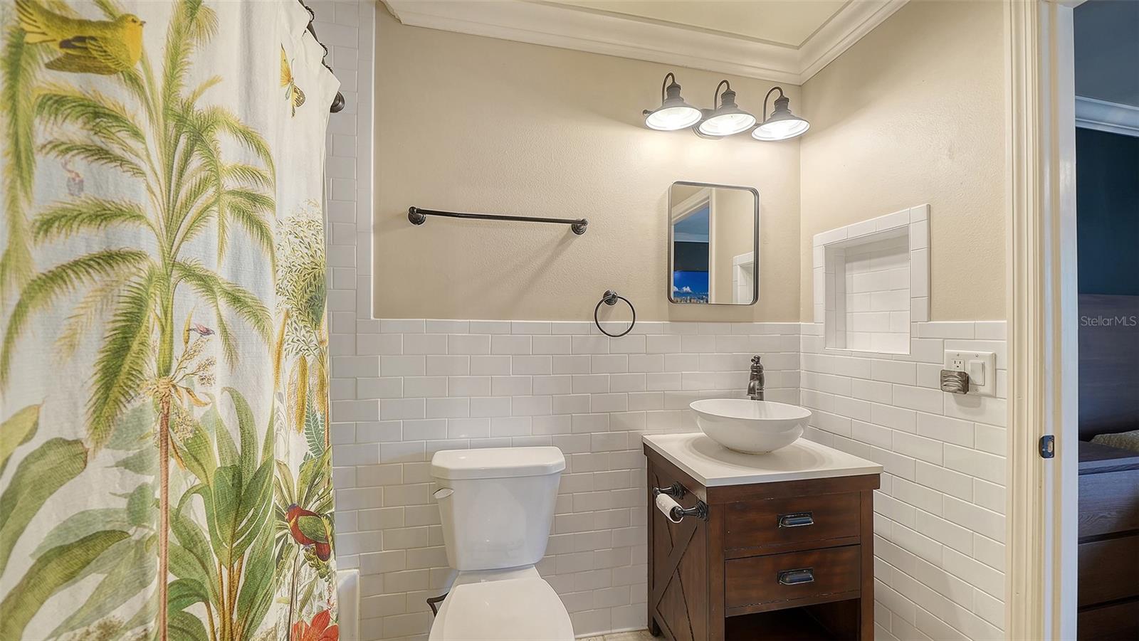 361 BEARDED OAKS CIR, SARASOTA, FL, 34232