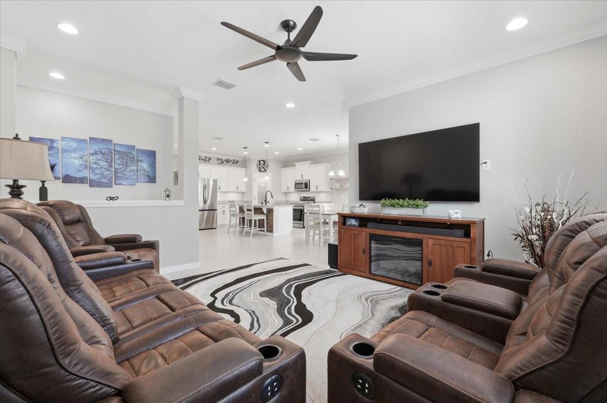 333 MEADOW POINTE DR, HAINES CITY, FL, 33844