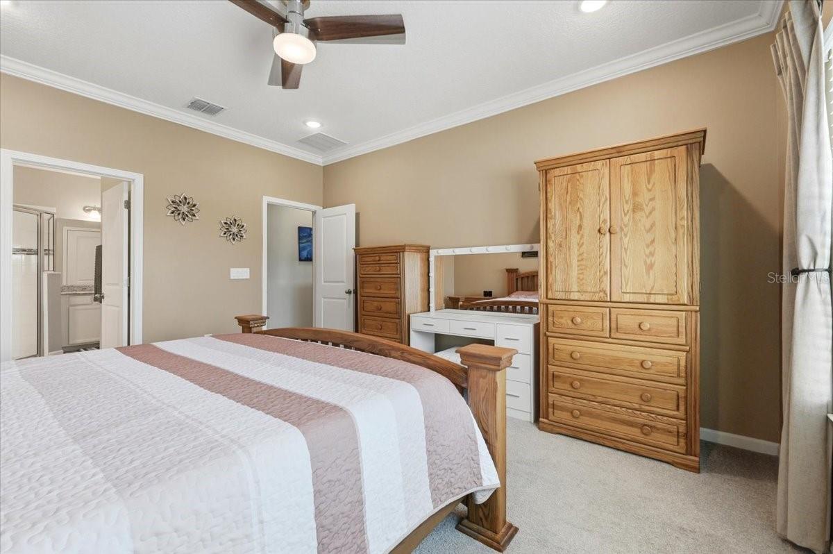 333 MEADOW POINTE DR, HAINES CITY, FL, 33844