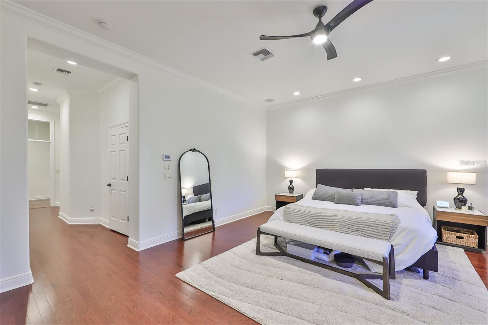 602 SAXONY BLVD, ST PETERSBURG, FL, 33716