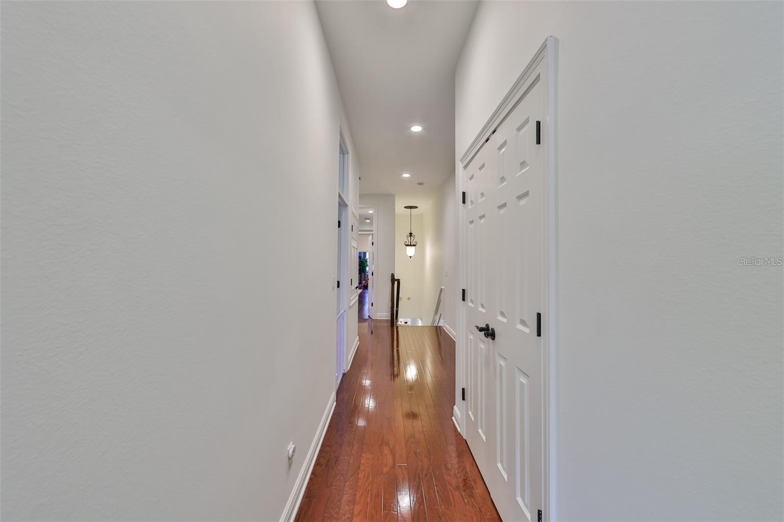 602 SAXONY BLVD, ST PETERSBURG, FL, 33716