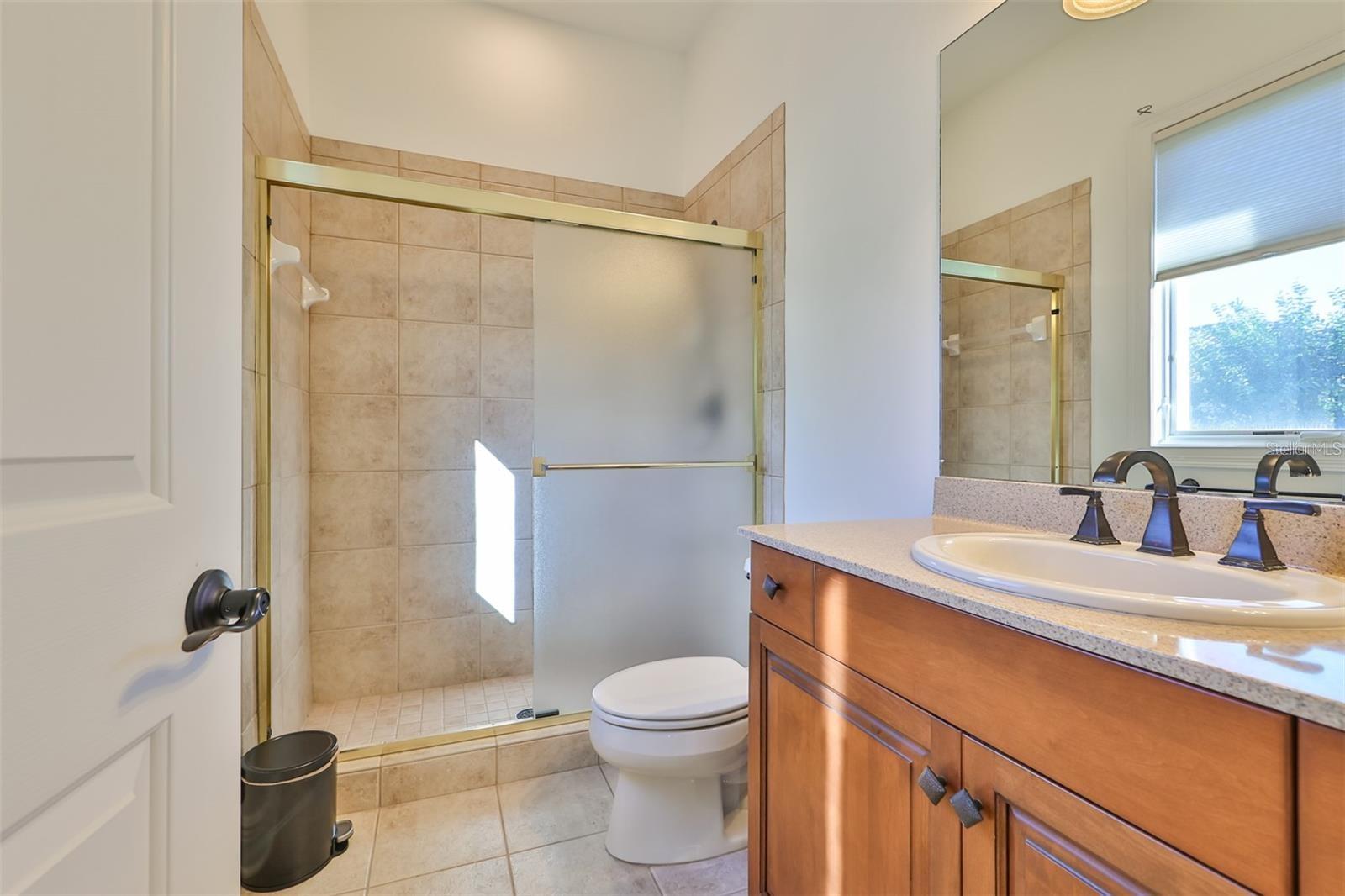 602 SAXONY BLVD, ST PETERSBURG, FL, 33716