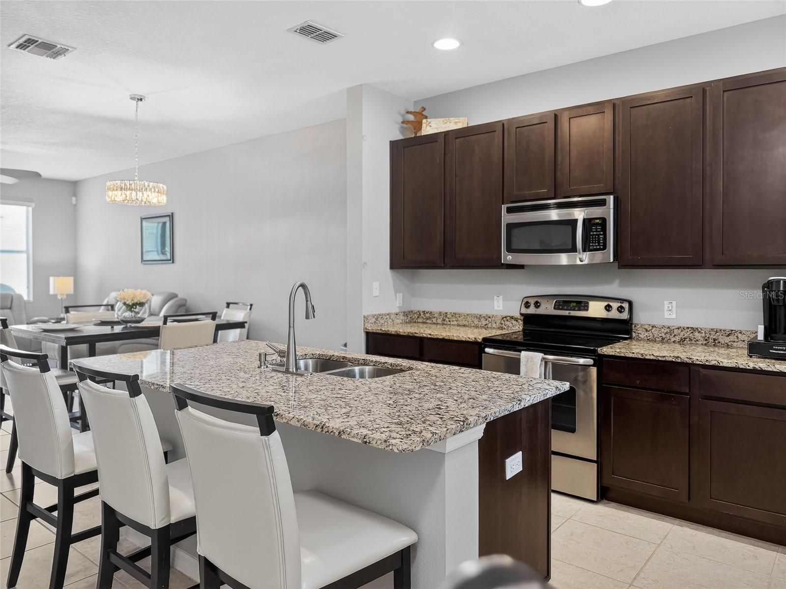 14002 AVENUE OF THE GRVS, WINTER GARDEN, FL, 34787