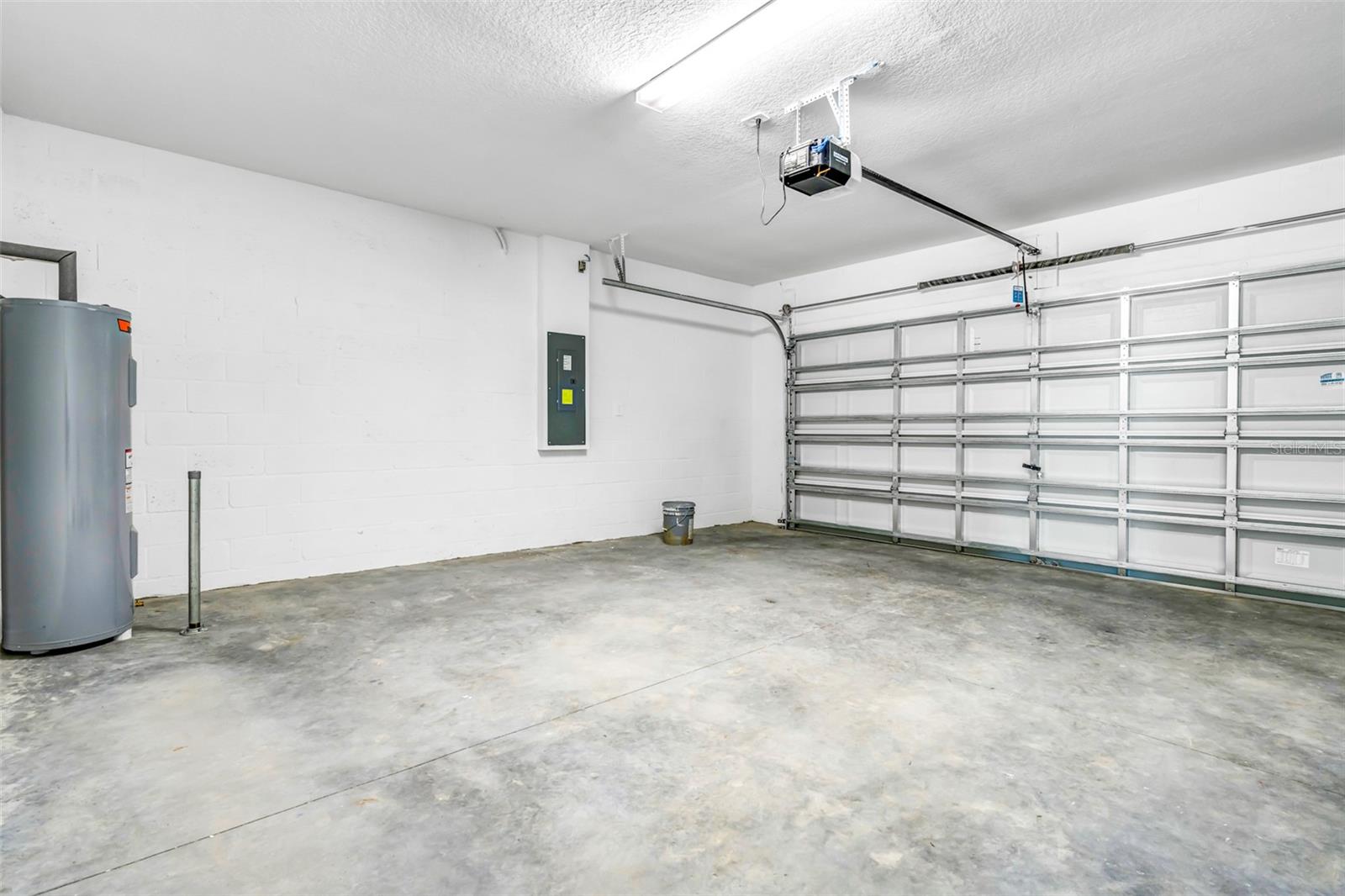 11672 RADIANT SHORE LOOP, SAN ANTONIO, FL, 33576