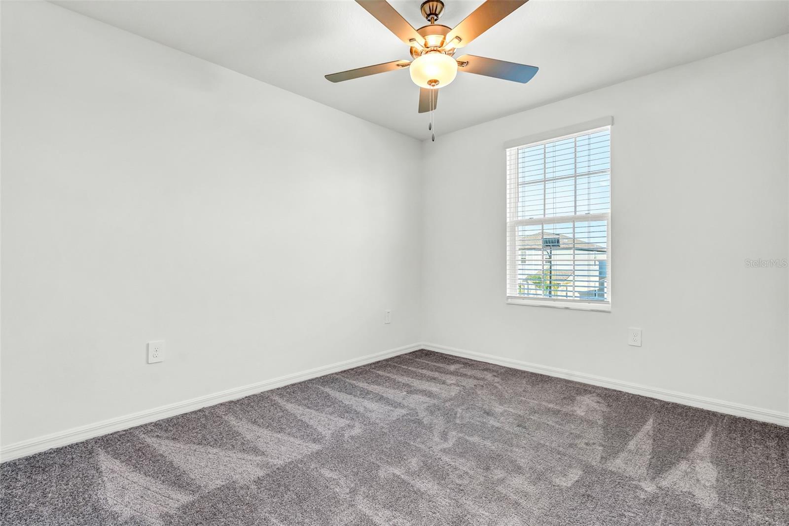 11672 RADIANT SHORE LOOP, SAN ANTONIO, FL, 33576