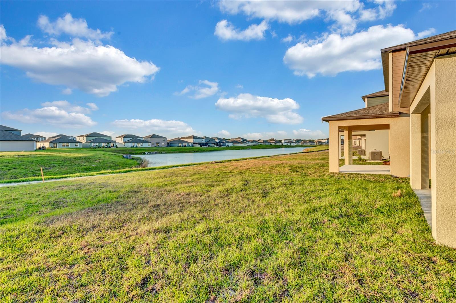 11672 RADIANT SHORE LOOP, SAN ANTONIO, FL, 33576