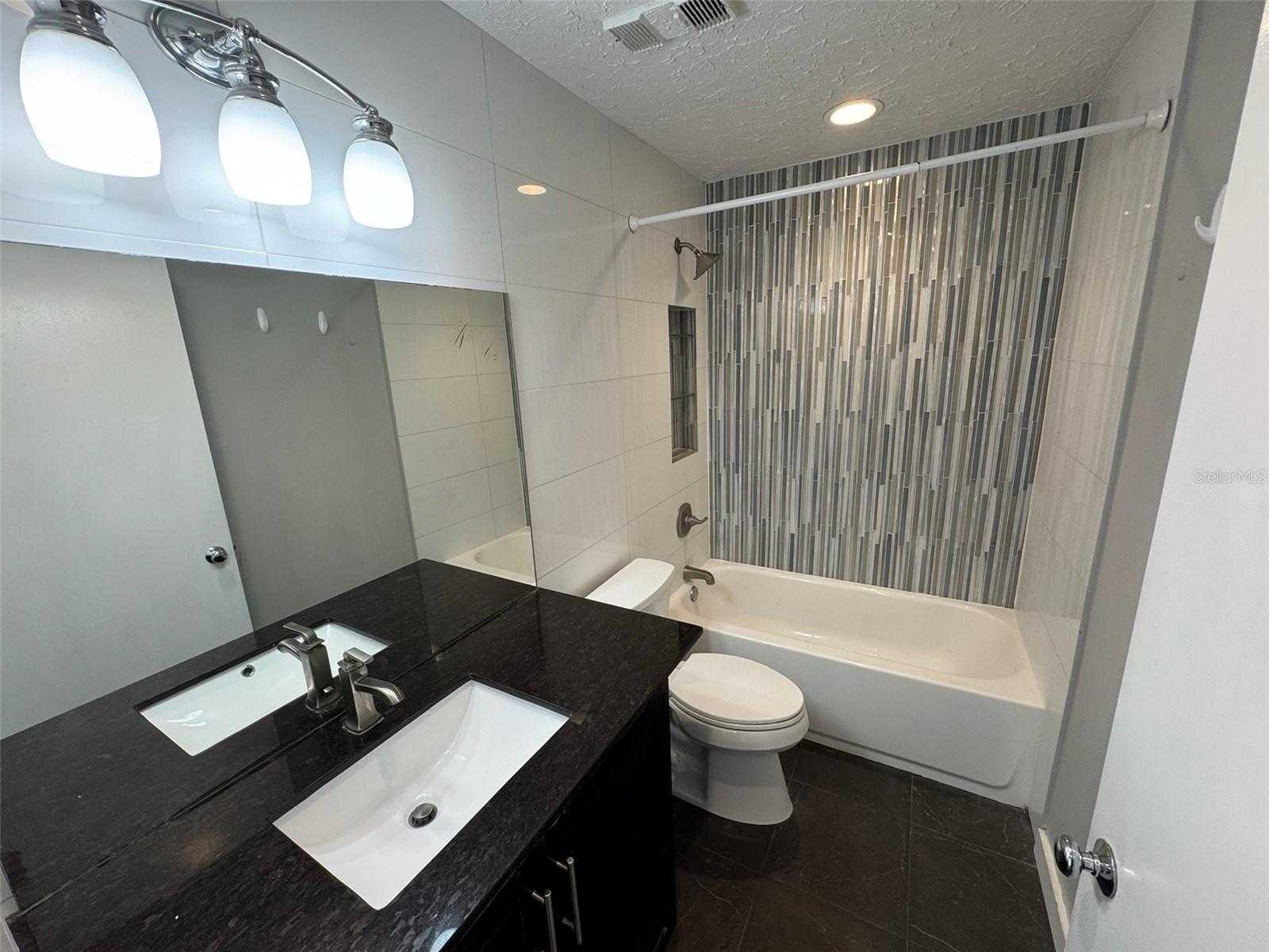 2568 WOODGATE BLVD #205, ORLANDO, FL, 32822