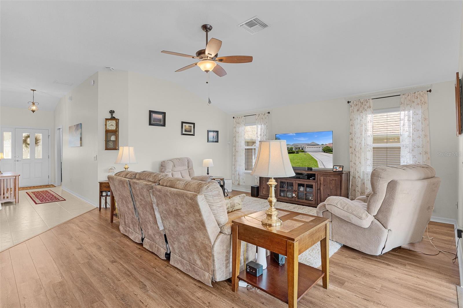 1426 HONEA PATH, THE VILLAGES, FL, 32162