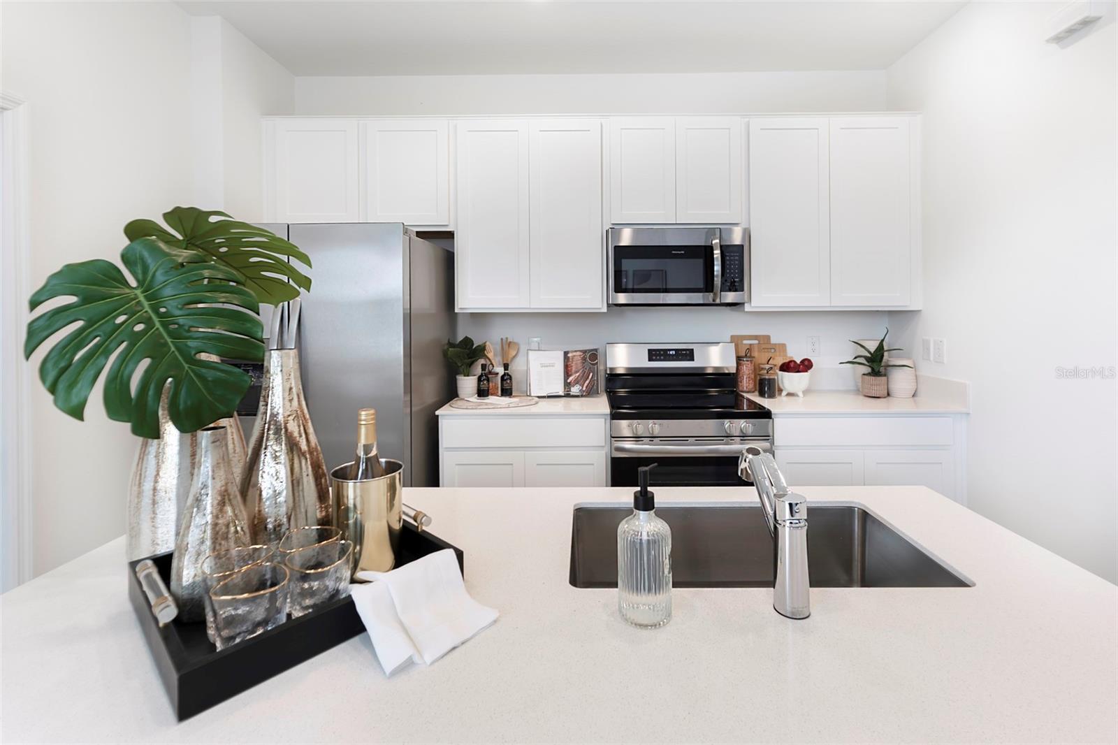 6056 PEACEFUL PARK WAY, CLERMONT, FL, 34714