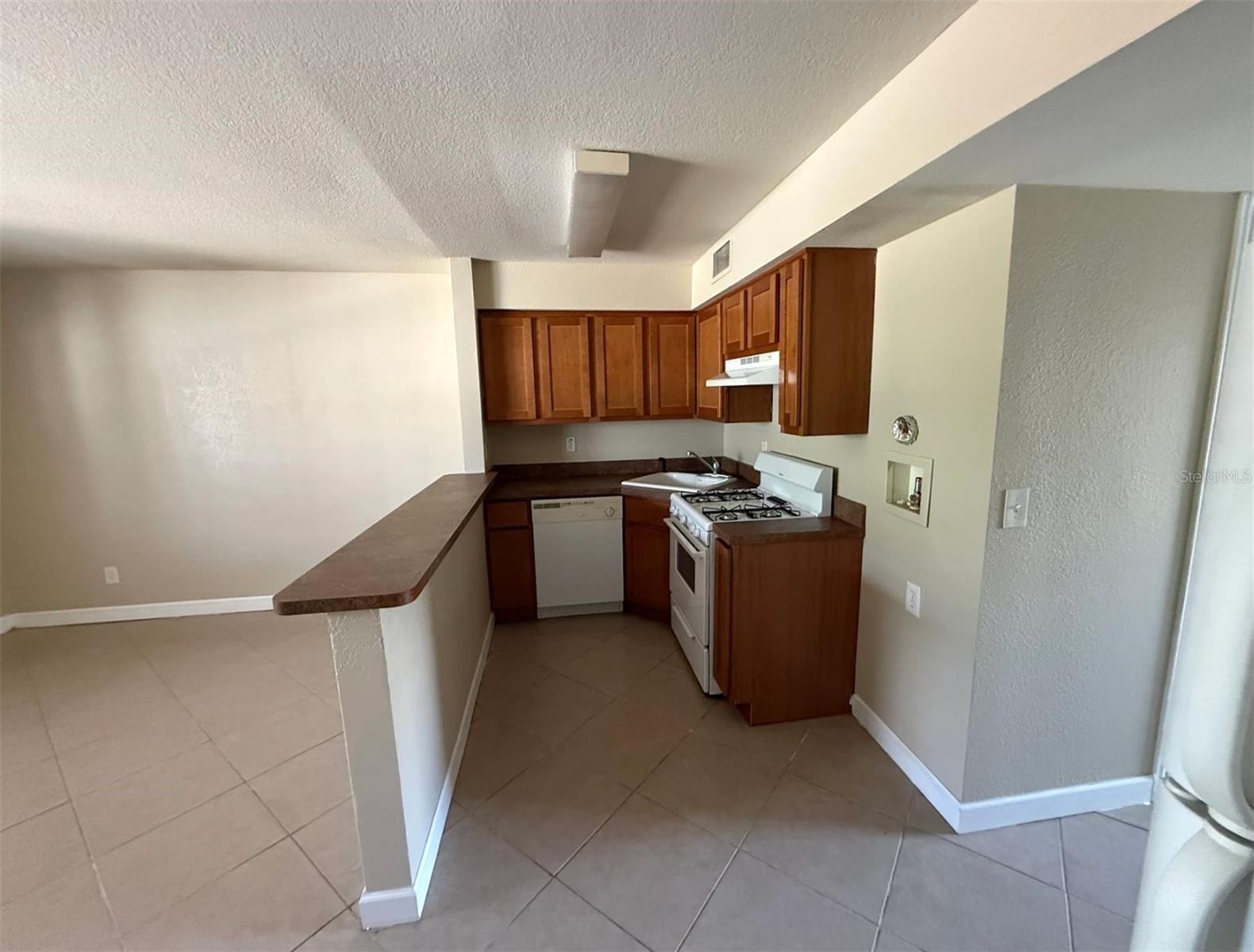 117 N EVERGREEN AVE #102, CLEARWATER, FL, 33755