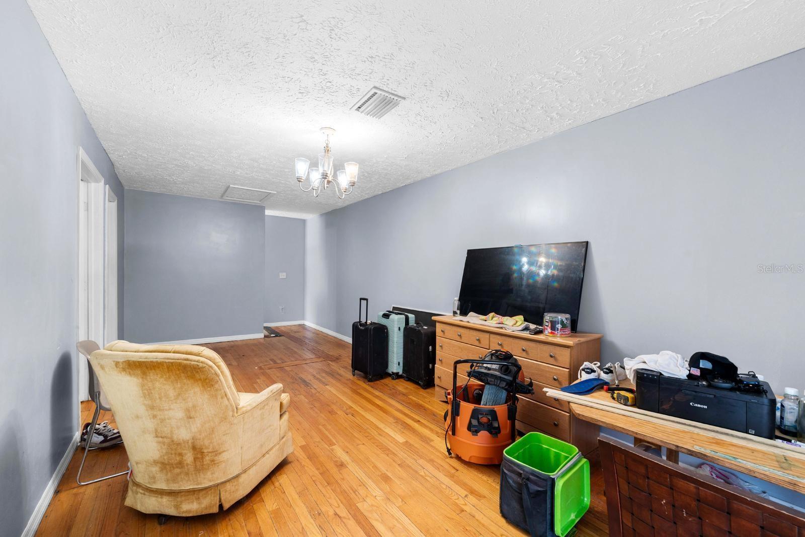 4624 N HUBERT AVE, TAMPA, FL, 33614
