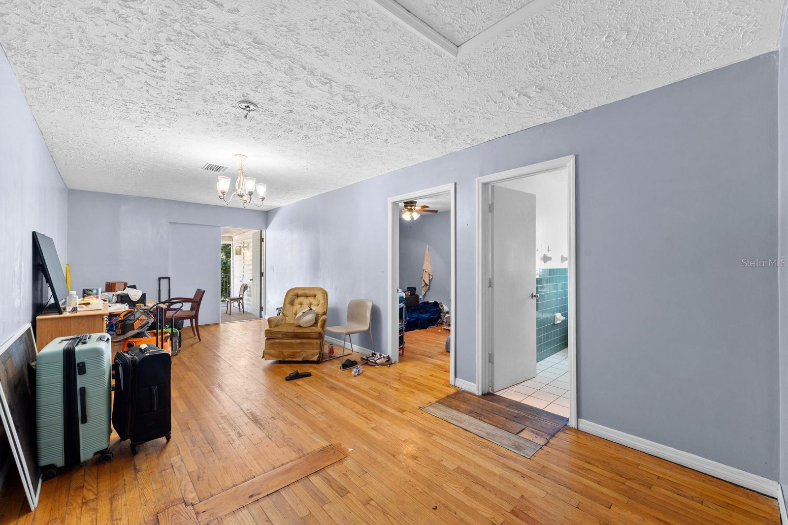 4624 N HUBERT AVE, TAMPA, FL, 33614