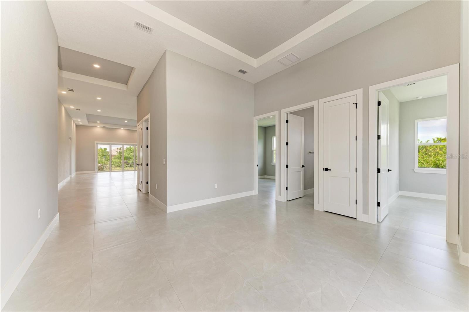 8147 TRACY CIR, PORT CHARLOTTE, FL, 33981