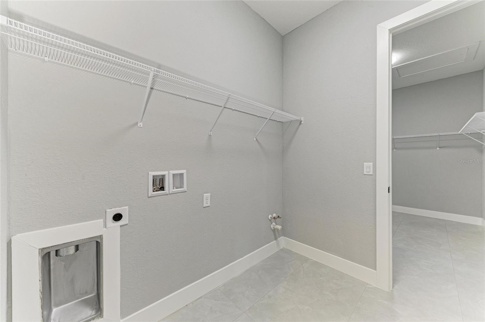 8147 TRACY CIR, PORT CHARLOTTE, FL, 33981