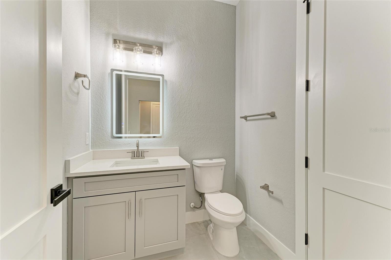 8147 TRACY CIR, PORT CHARLOTTE, FL, 33981