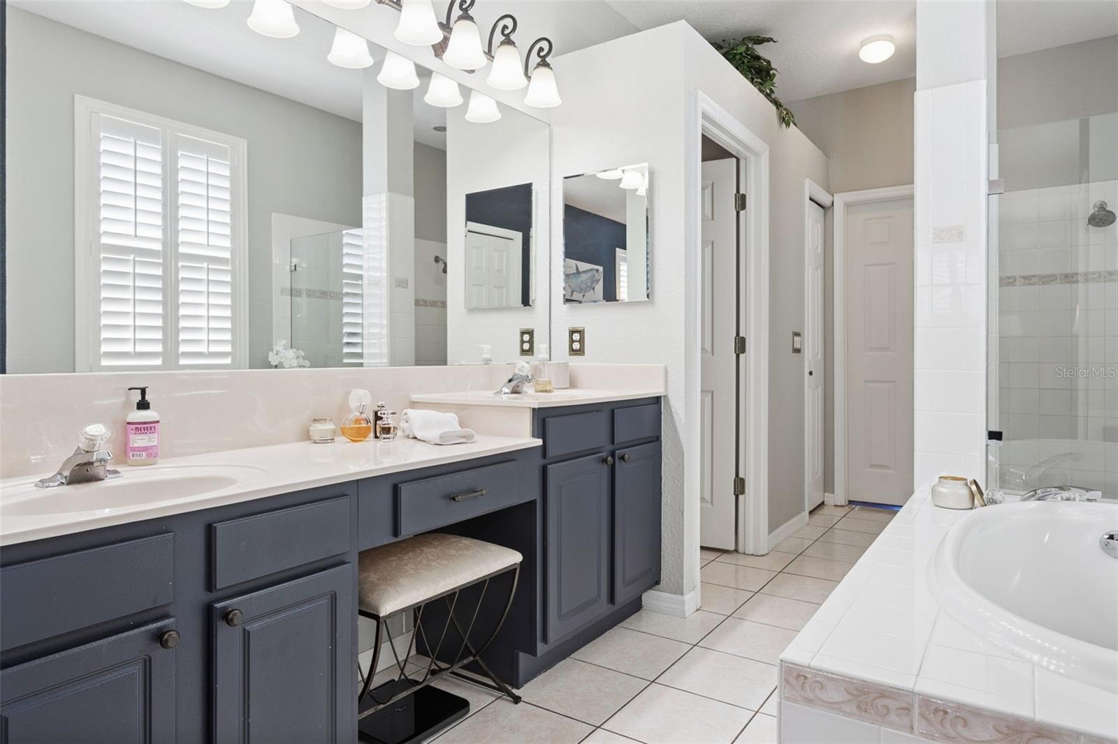 12730 TAR FLOWER DR, TAMPA, FL, 33626
