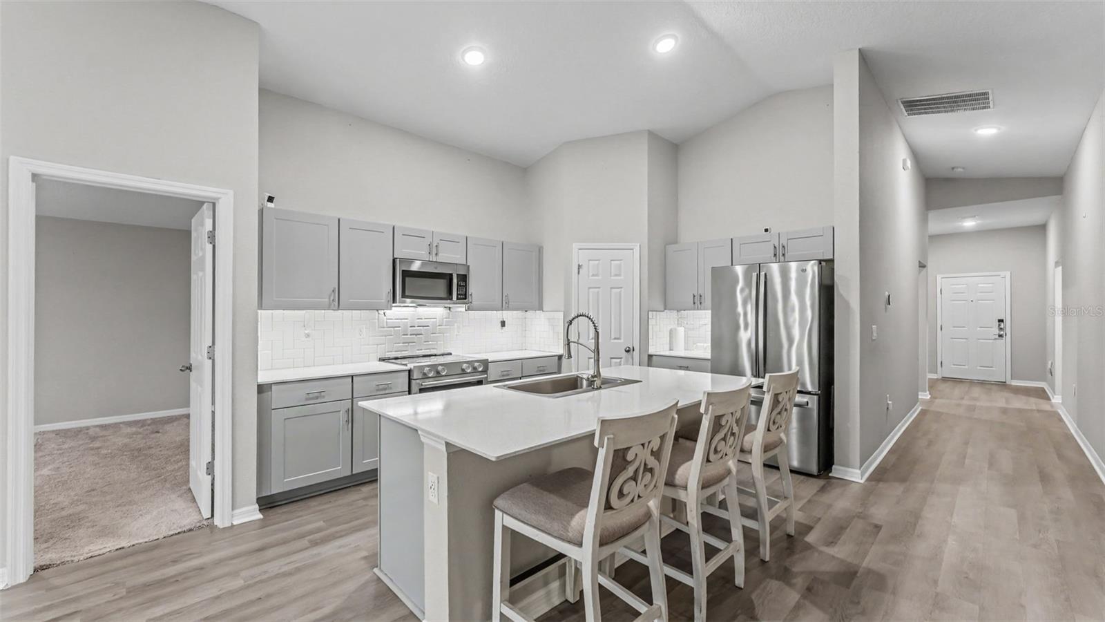 4553 WHITE MARBLE CT, LAKELAND, FL, 33811