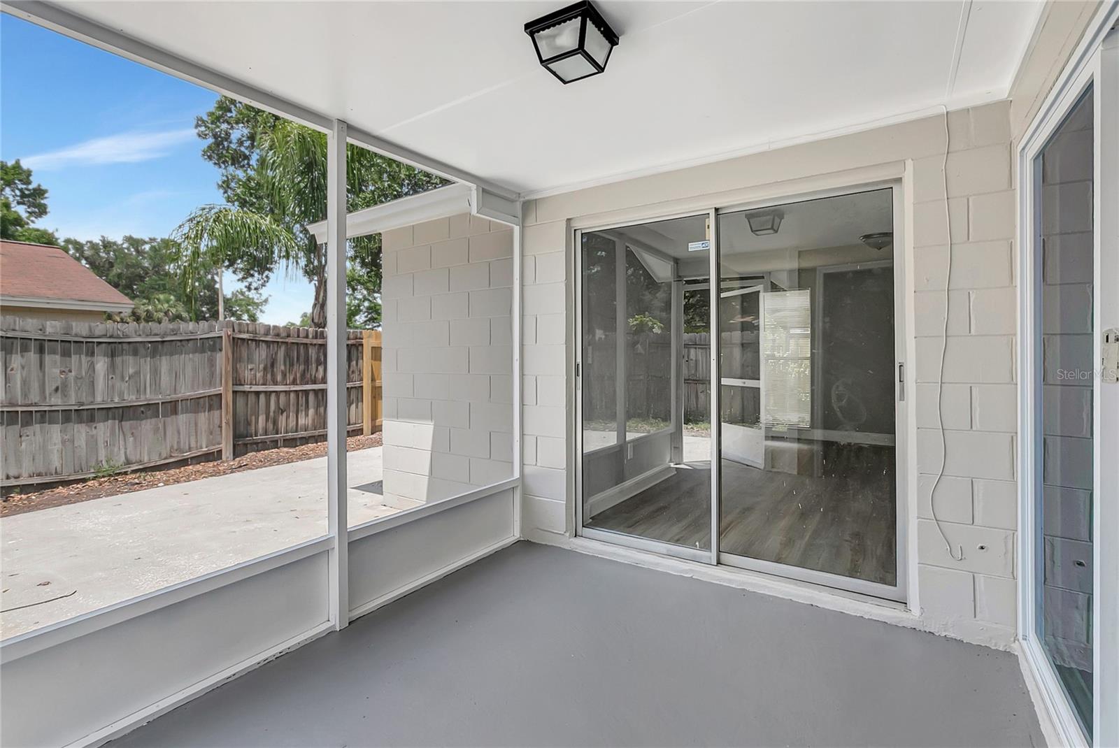 10215 CUTTEN GREEN CT, TAMPA, FL, 33615