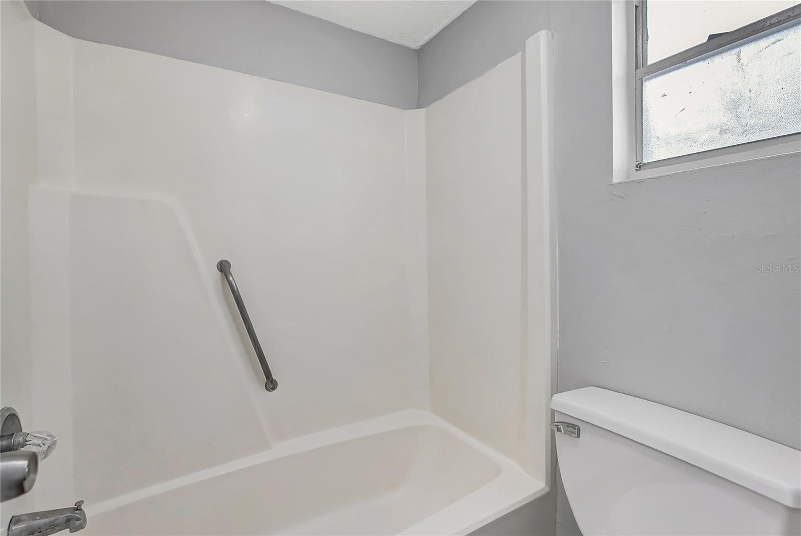 10215 CUTTEN GREEN CT, TAMPA, FL, 33615