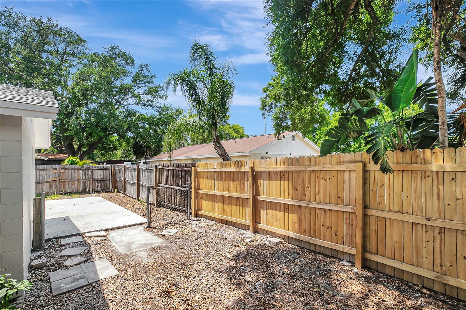 10215 CUTTEN GREEN CT, TAMPA, FL, 33615