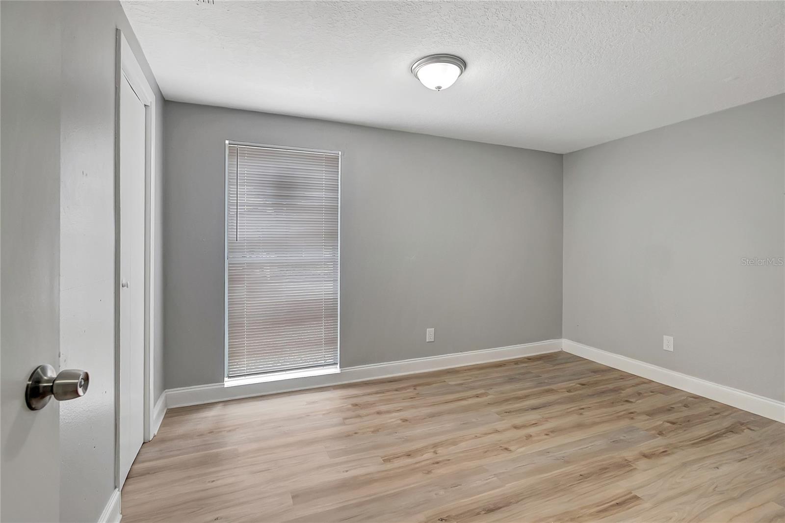 10215 CUTTEN GREEN CT, TAMPA, FL, 33615
