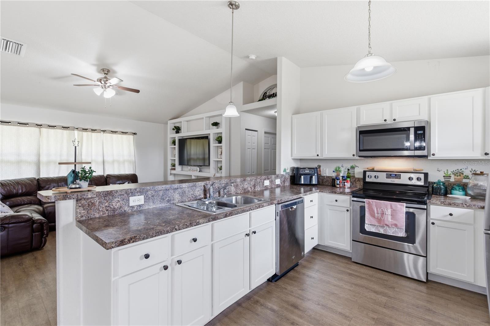 125 N INDEPENDENCE HWY, INVERNESS, FL, 34453