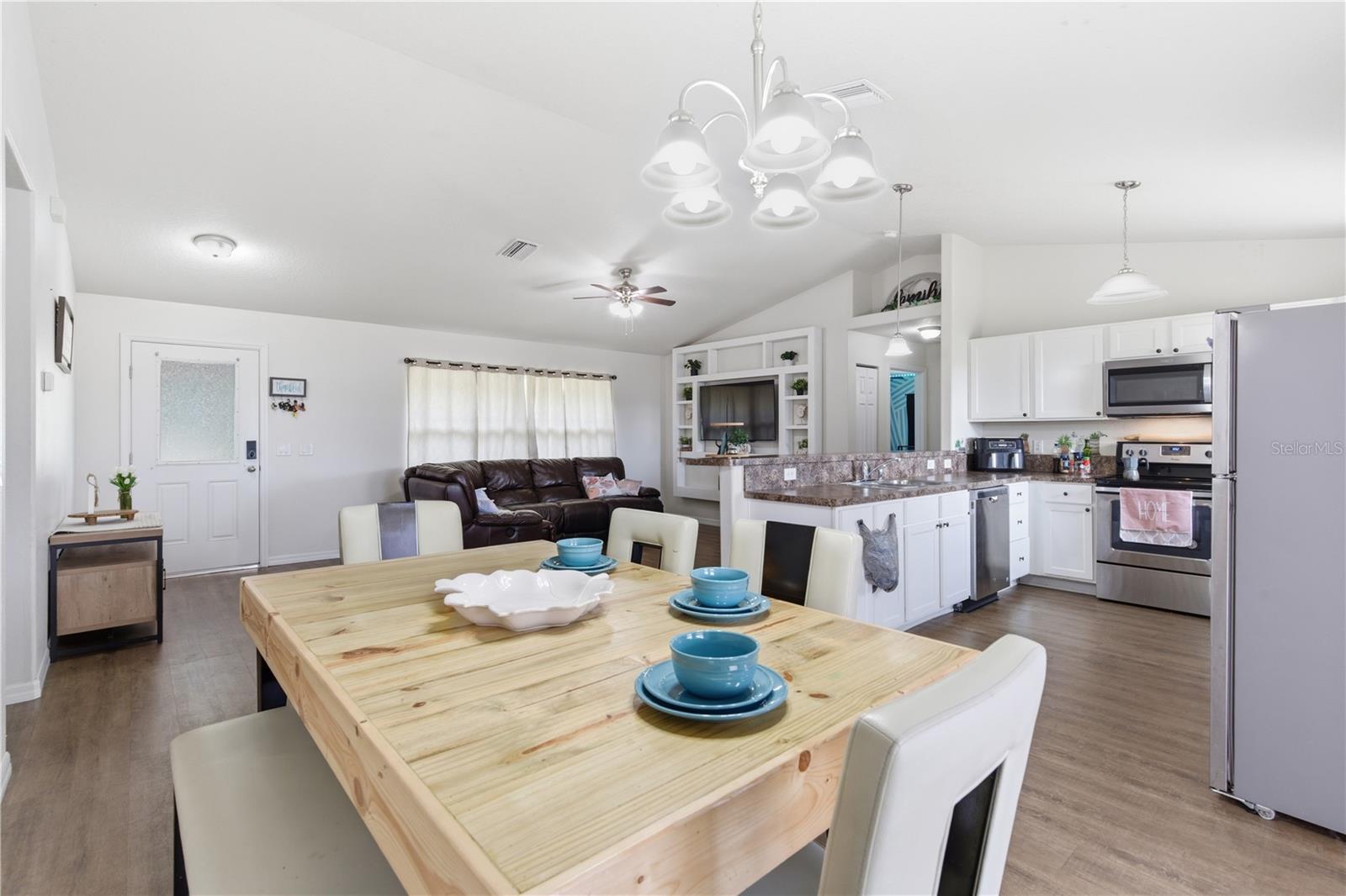 125 N INDEPENDENCE HWY, INVERNESS, FL, 34453