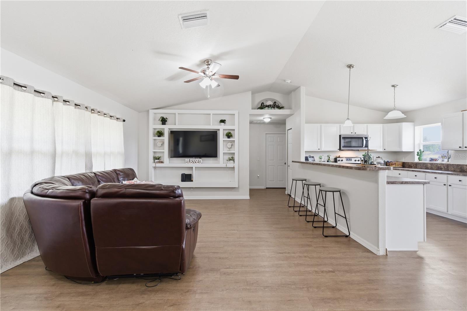 125 N INDEPENDENCE HWY, INVERNESS, FL, 34453