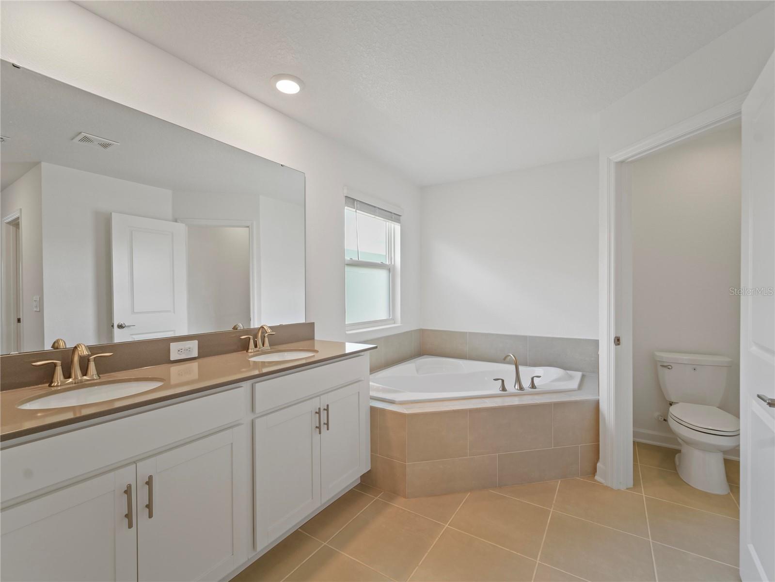 11872 LANGUAGE WY, ORLANDO, FL, 32832