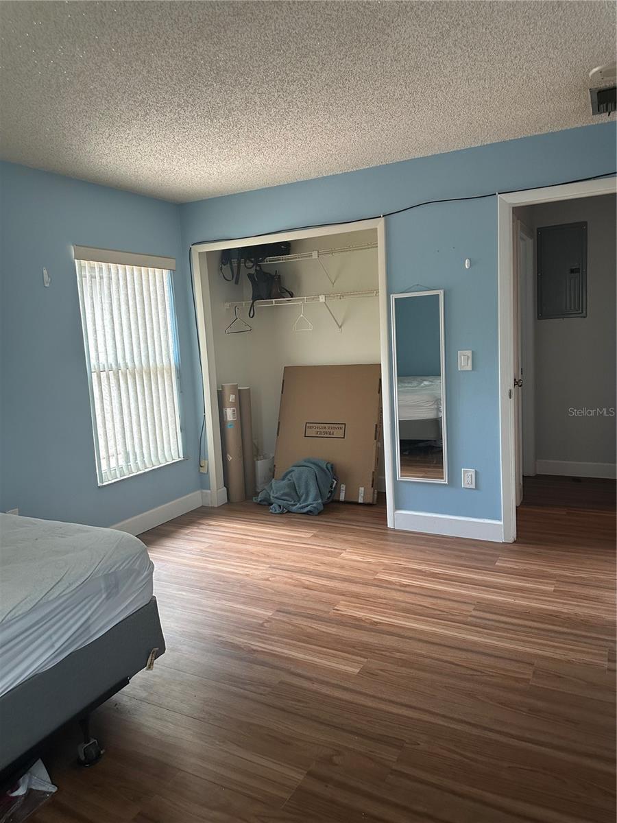 435 MEADOWOOD BLVD, FERN PARK, FL, 32730