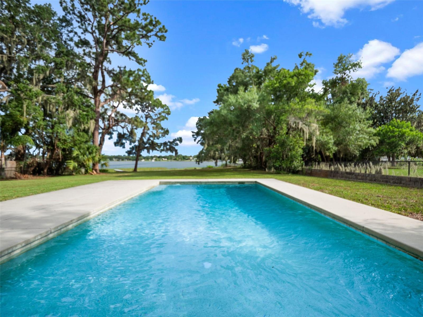 1540 N LAKE MIRROR DR NW, WINTER HAVEN, FL, 33881